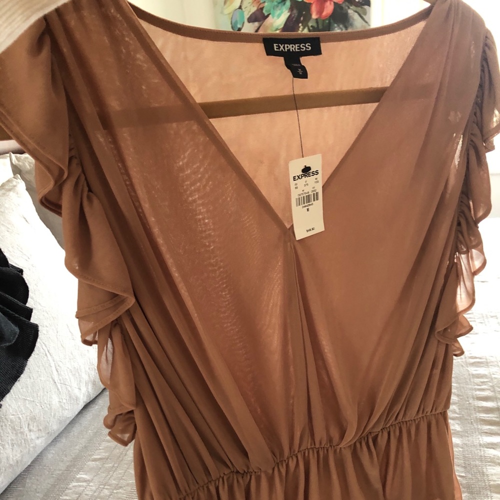 NWT Express Ruffle Blouse - Picture 3 of 5